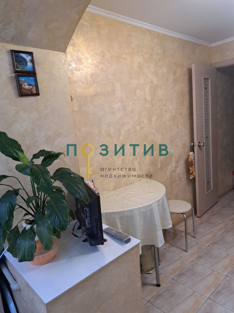 Продажа 2-комнатной квартиры, Минеральные Воды, 50 лет Октября ул,  63