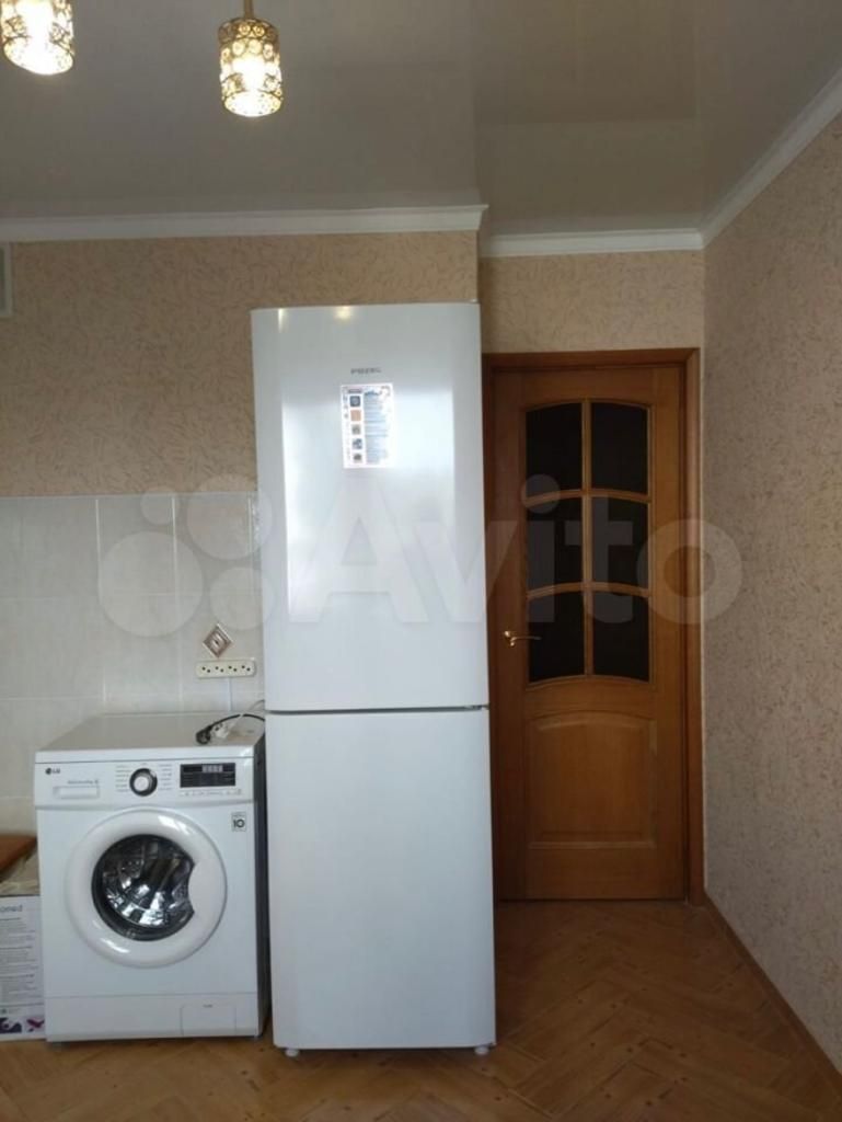 Продажа 2-комнатной квартиры, Ессентуки, Кисловодская ул,  30ак5