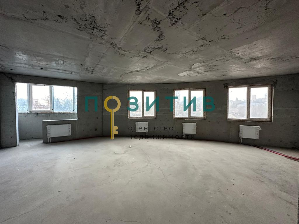 Продажа 3-комнатной квартиры, Пятигорск, Бунимовича ул,  1 а