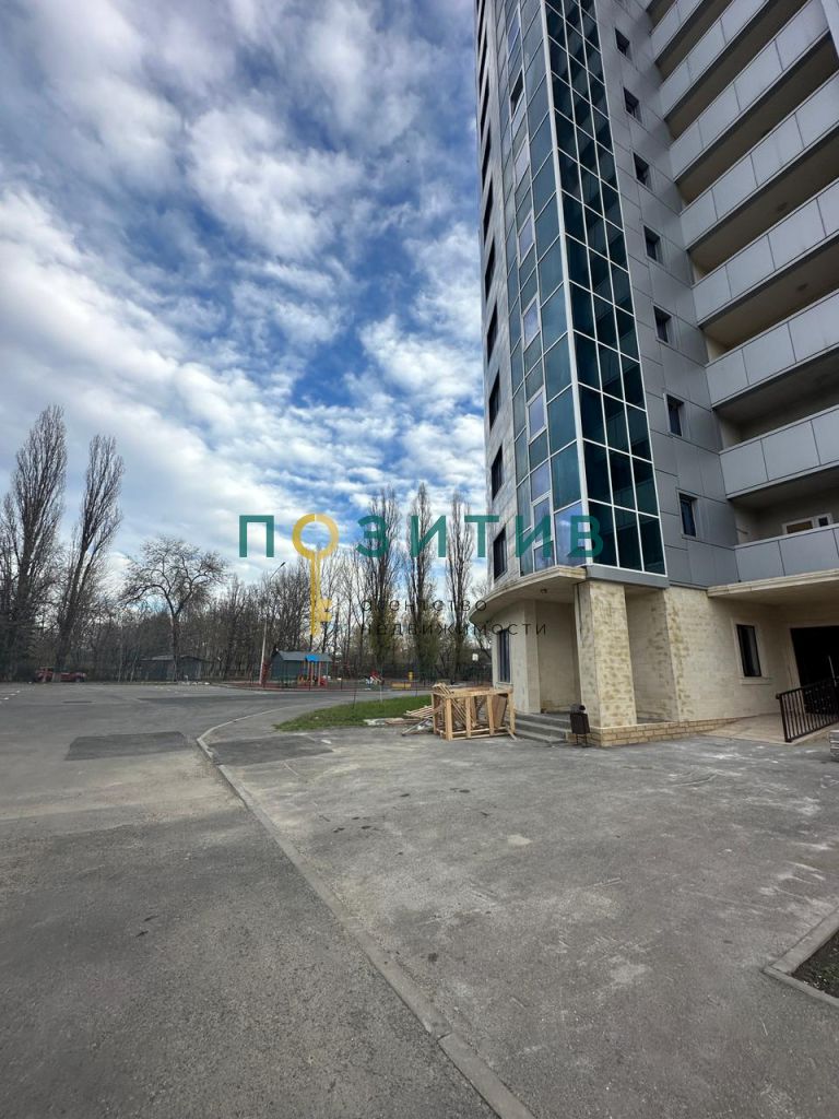 Продажа 3-комнатной квартиры, Пятигорск, Бунимовича ул,  1 а