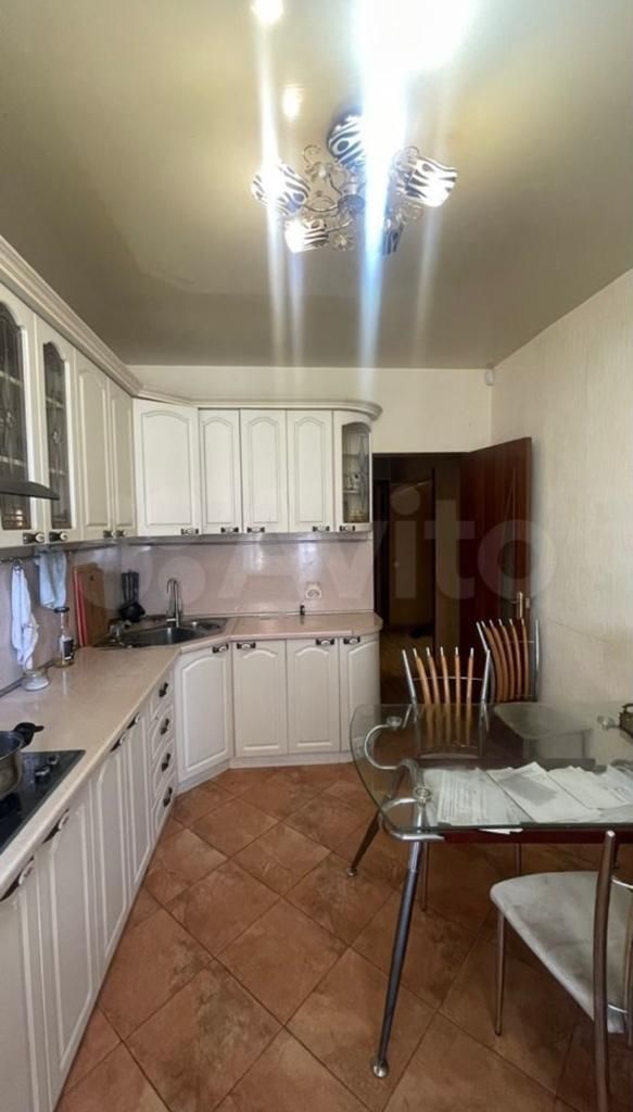 Продажа 2-комнатной квартиры, Ессентуки, Головченко ул,  4