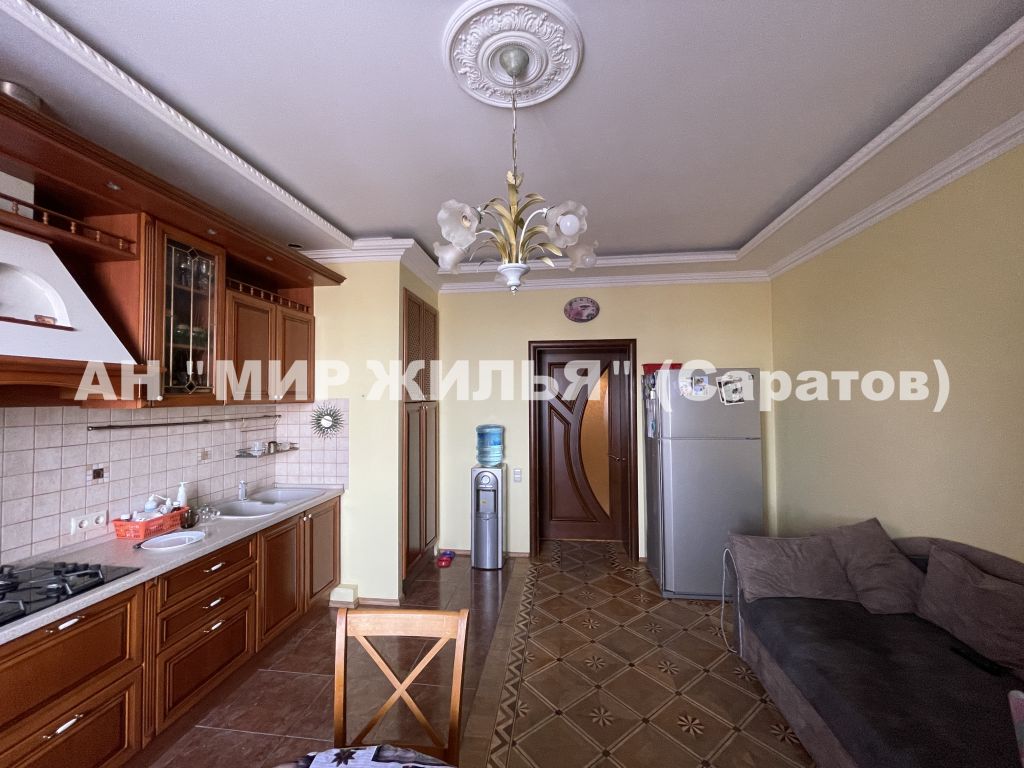 Продажа 3-комнатной квартиры, Саратов, 1-я Станционная ул,  11 