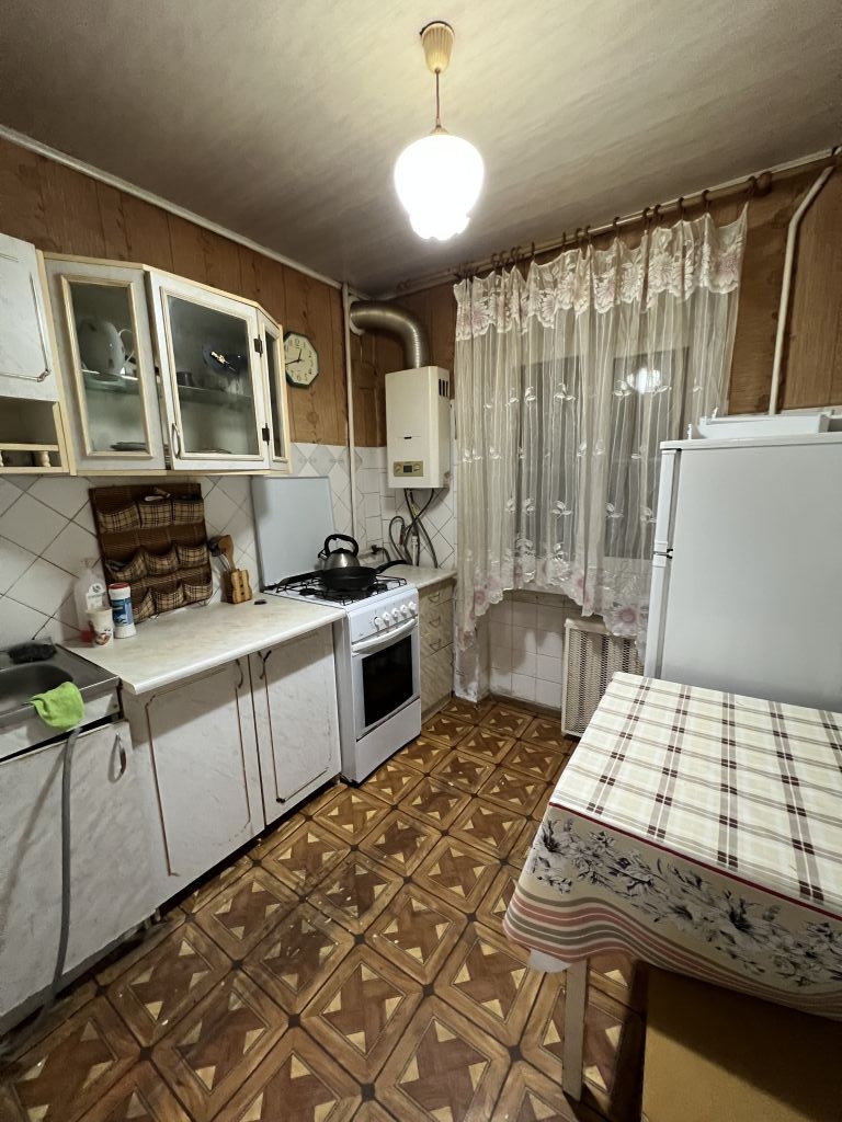 Продажа 2-комнатной квартиры, Ессентуки, Пятигорская ул,  128