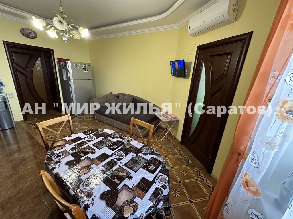 Продажа 3-комнатной квартиры, Саратов, 1-я Станционная ул,  11