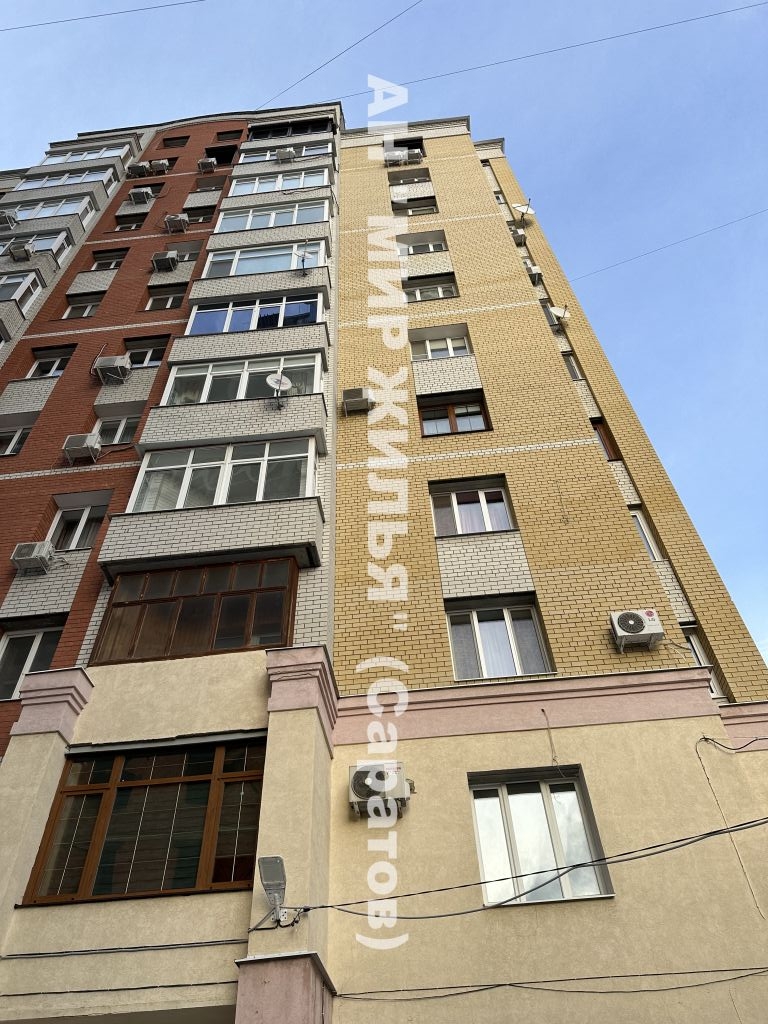 Продажа 3-комнатной квартиры, Саратов, 1-я Станционная ул,  11