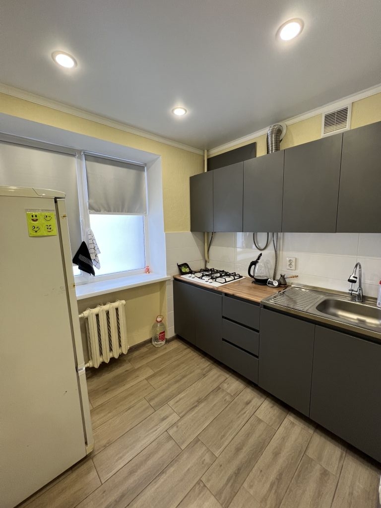 Продажа 2-комнатной квартиры, Ессентуки, Лермонтова ул,  131