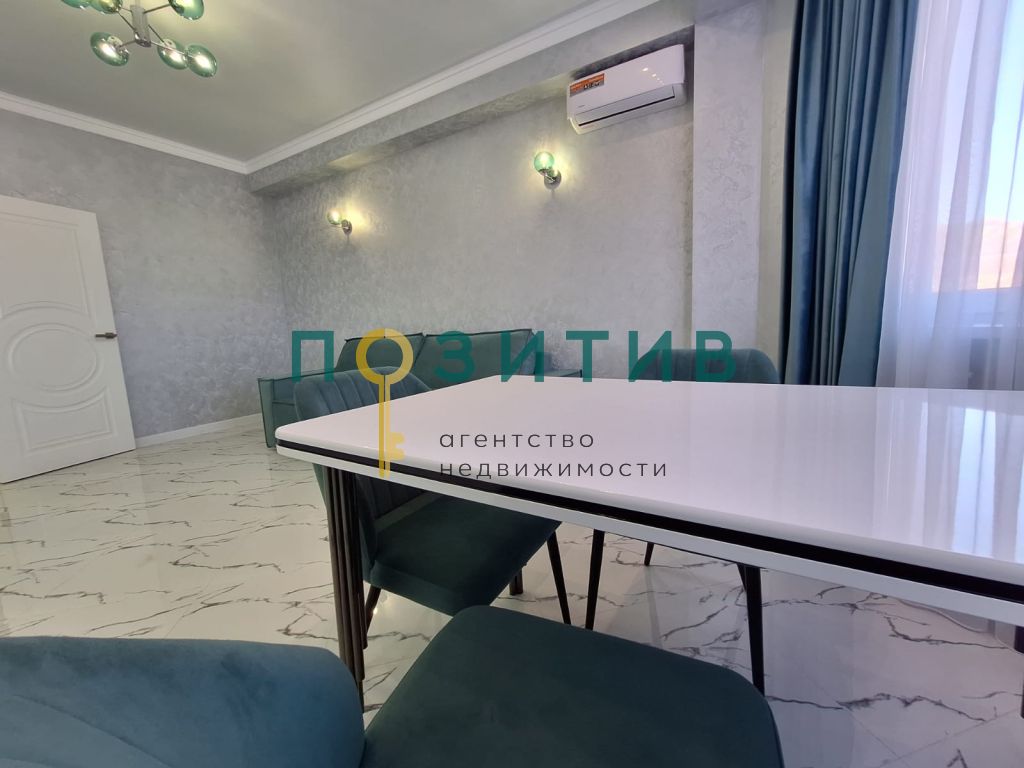 Продажа 2-комнатной квартиры, Пятигорск, Адмиральского ул,  1а