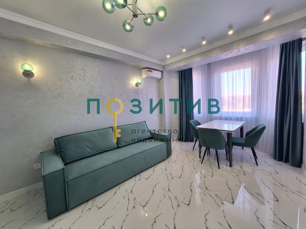 Продажа 2-комнатной квартиры, Пятигорск, Адмиральского ул,  1а