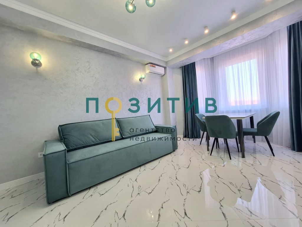 Продажа 2-комнатной квартиры, Пятигорск, Адмиральского ул,  1а