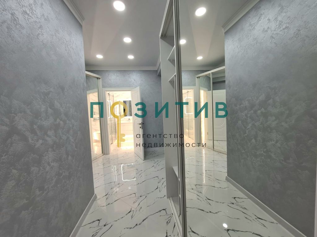 Продажа 2-комнатной квартиры, Пятигорск, Адмиральского ул,  1а