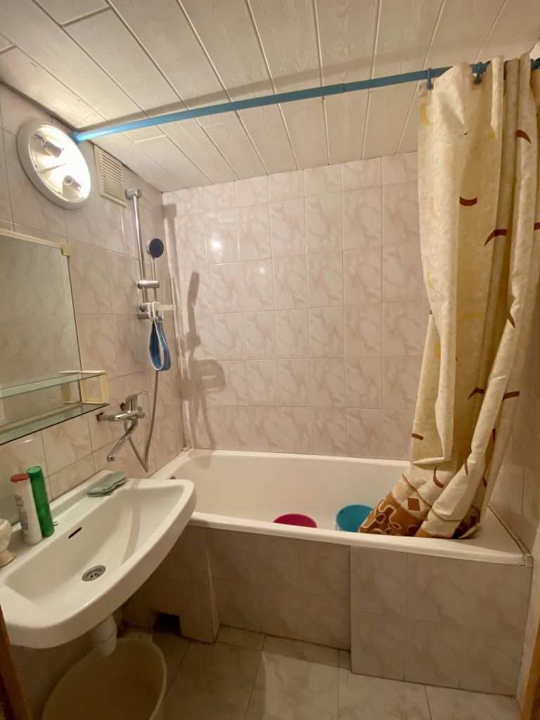 Продажа 3-комнатной квартиры, Пятигорск, 1-я Набережная ул,  32к3