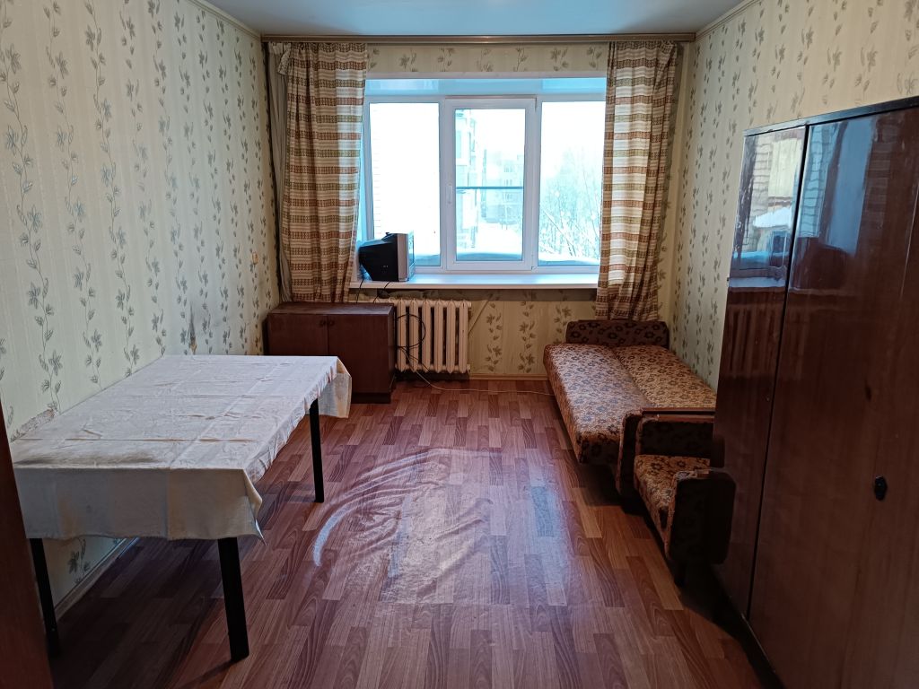 Продажа 2-комнатной квартиры, Ярославль, Ньютона ул,  42