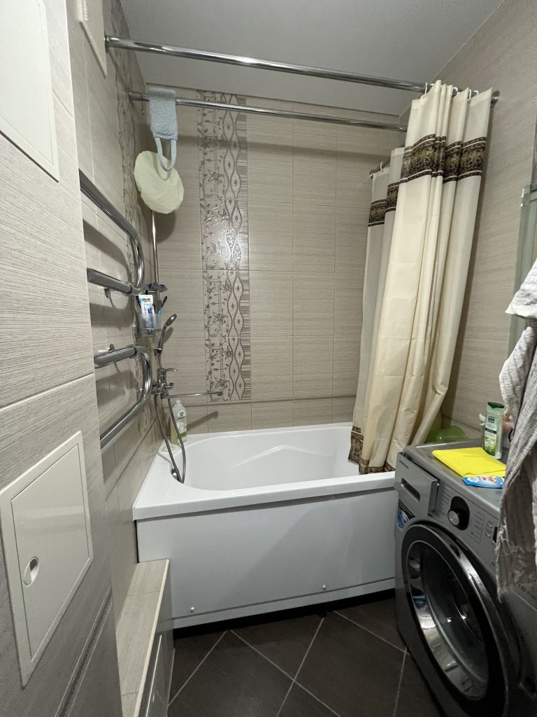 Продажа 2-комнатной квартиры, Ессентуки, Олега Головченко ул,  4