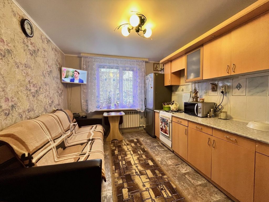Продажа 1-комнатной квартиры, Арзамас, Ленина пр-кт,  186к1