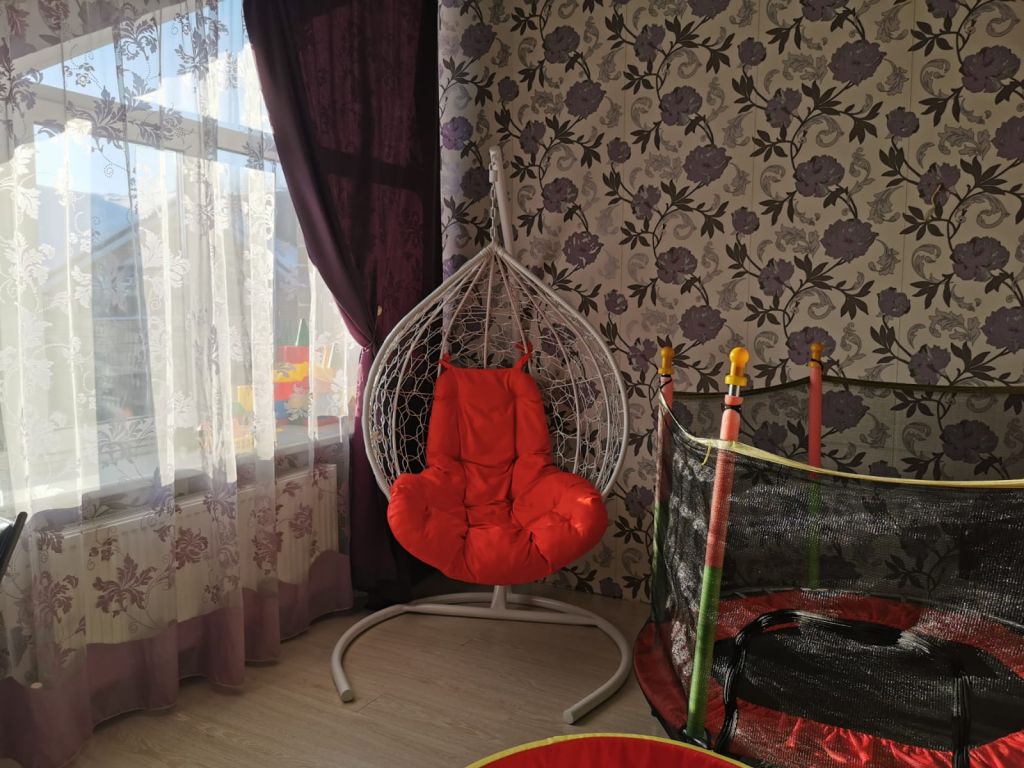 Продажа 4-комнатной квартиры, Тверь, Нахимова ул,  78