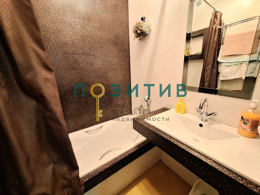 Продажа 2-комнатной квартиры, Пятигорск, Нежнова ул,  21к2