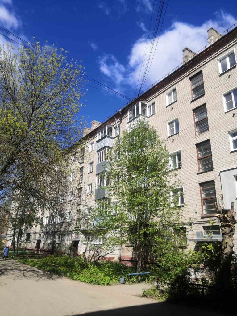 Продажа 2-комнатной квартиры, Иваново, Строителей пр-кт,  116