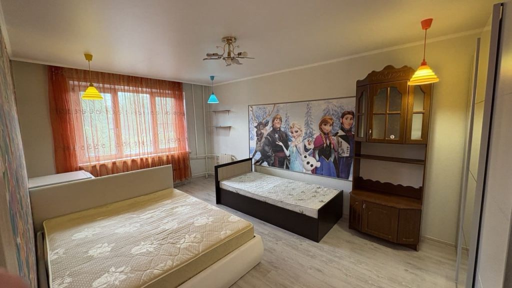 Аренда 4-комнатной квартиры, Старый Оскол, Конева мкр,  13