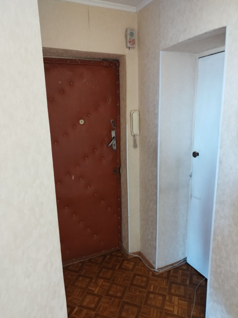 Продажа 2-комнатной квартиры, Саратов, Жуковского ул,  4