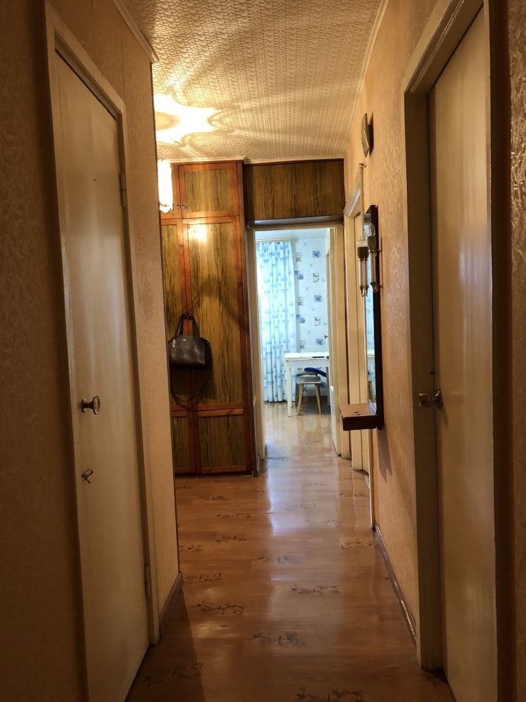 Продажа 4-комнатной квартиры, Брянск, Севская ул,  19