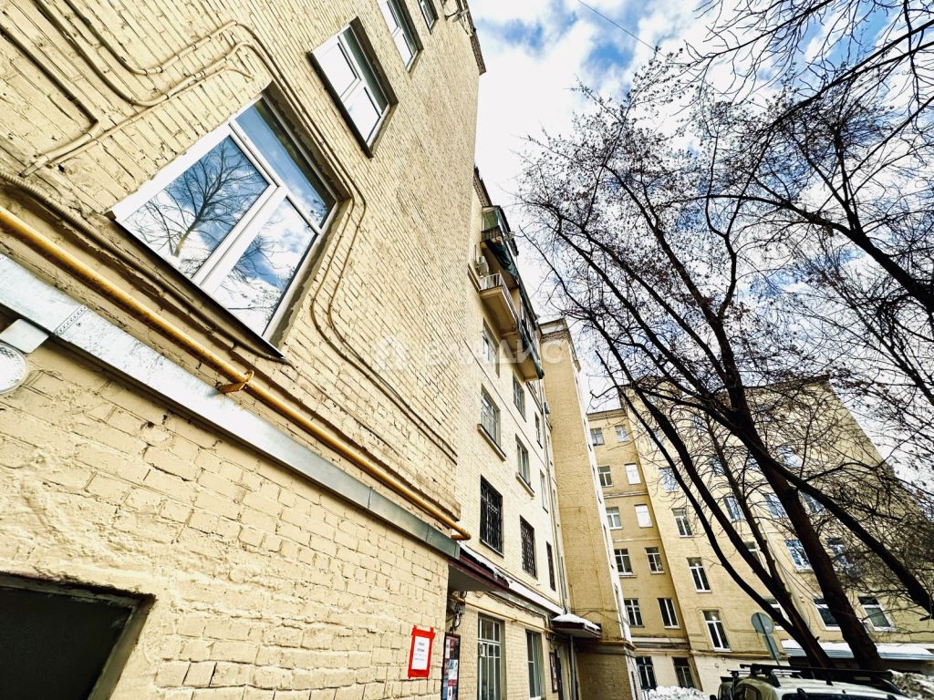 Продажа 3-комнатной квартиры, Москва, Люсиновская ул,  64к1
