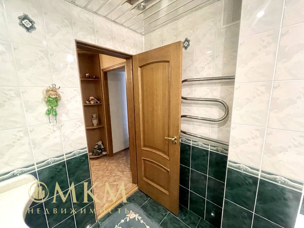 Продажа 5-комнатной квартиры, Нижний Новгород, Плотникова ул,  4