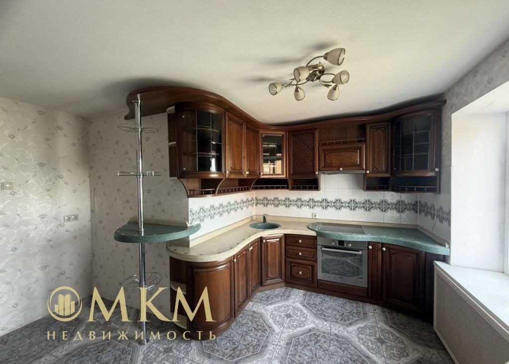 Продажа 5-комнатной квартиры, Нижний Новгород, Плотникова ул,  4