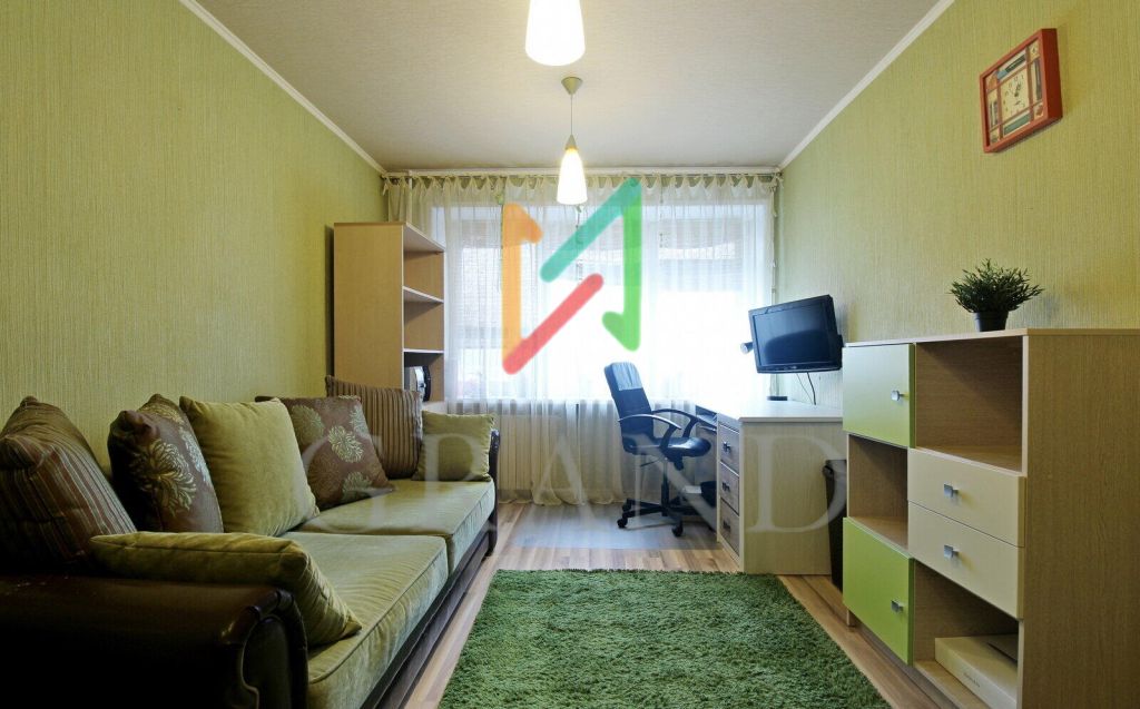 Продажа 2-комнатной квартиры, Курск, Хрущева пр-кт,  32