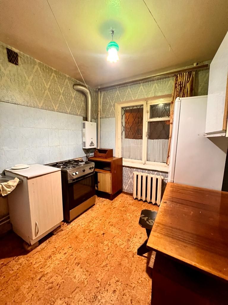 Продажа 2-комнатной квартиры, Новомосковск, Маяковского ул,  8а