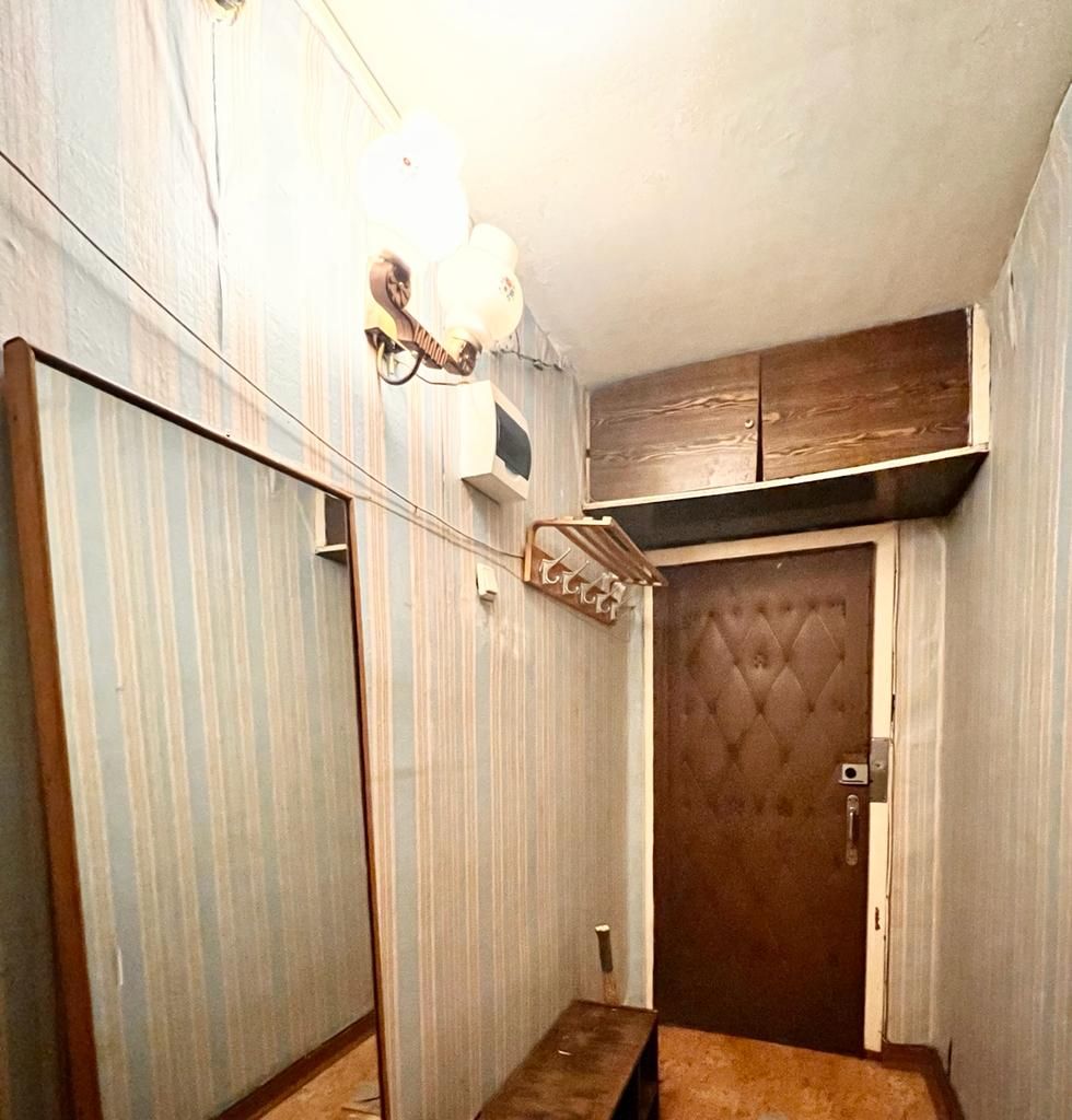 Продажа 2-комнатной квартиры, Новомосковск, Маяковского ул,  8а