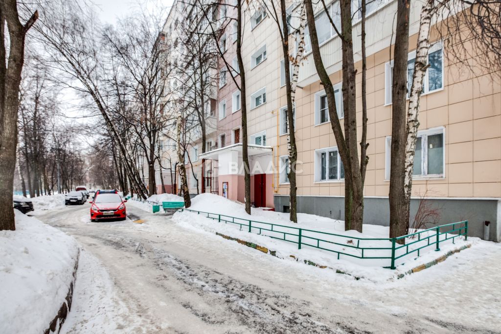 Продажа 2-комнатной квартиры, Москва, Бирюлевская ул,  52к1