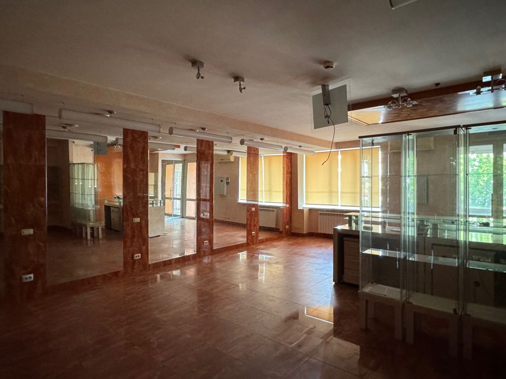 Продажа коммерческой недвижимости, 118м <sup>2</sup>, Пенза, Красная ул,  49