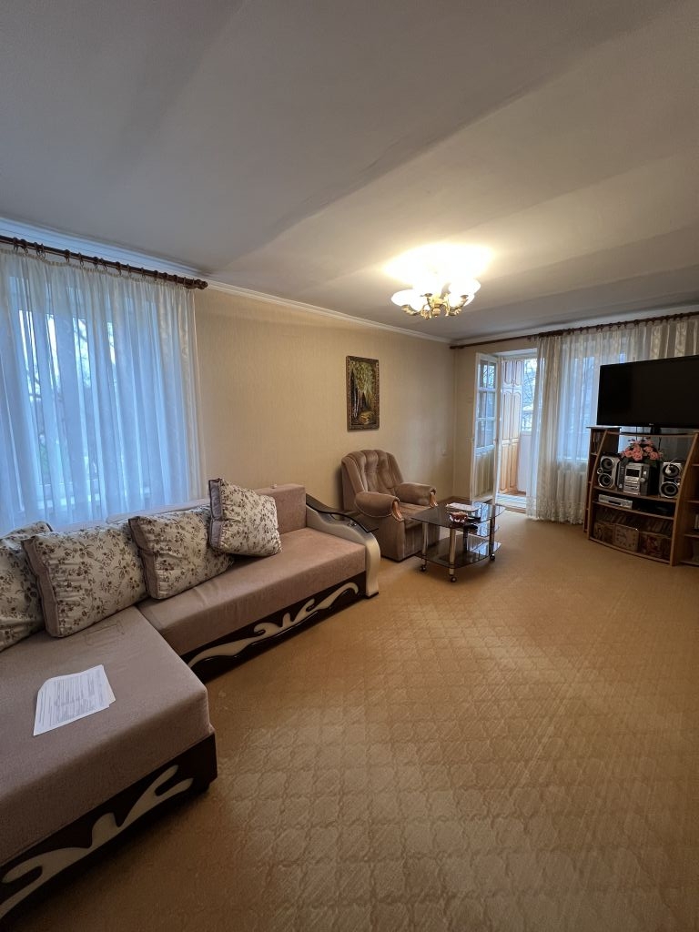 Продажа 2-комнатной квартиры, Ессентуки, Грибоедова ул,  27