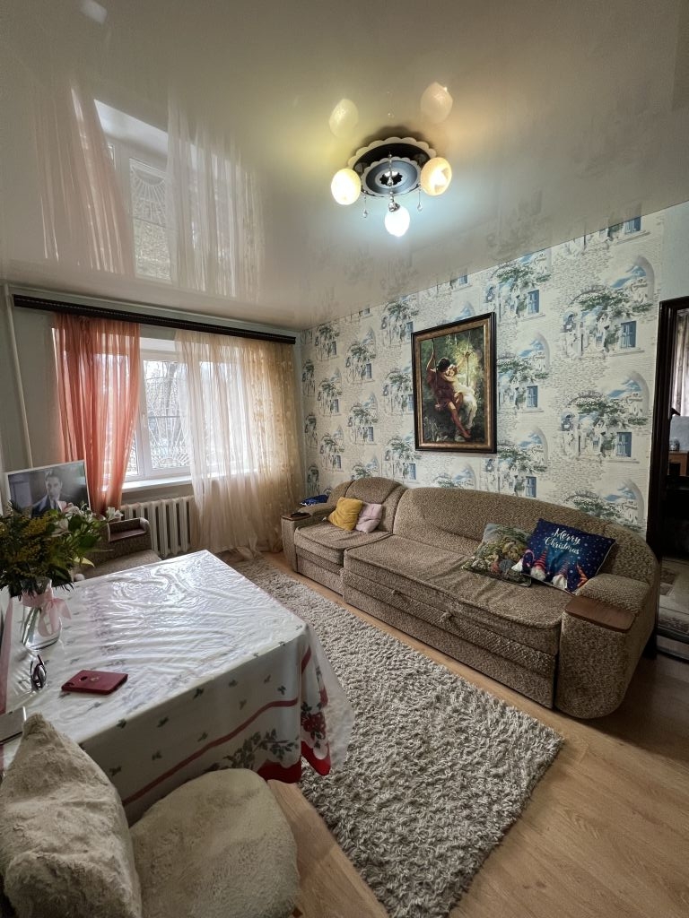 Продажа 2-комнатной квартиры, Ессентуки, Октябрьская ул,  445