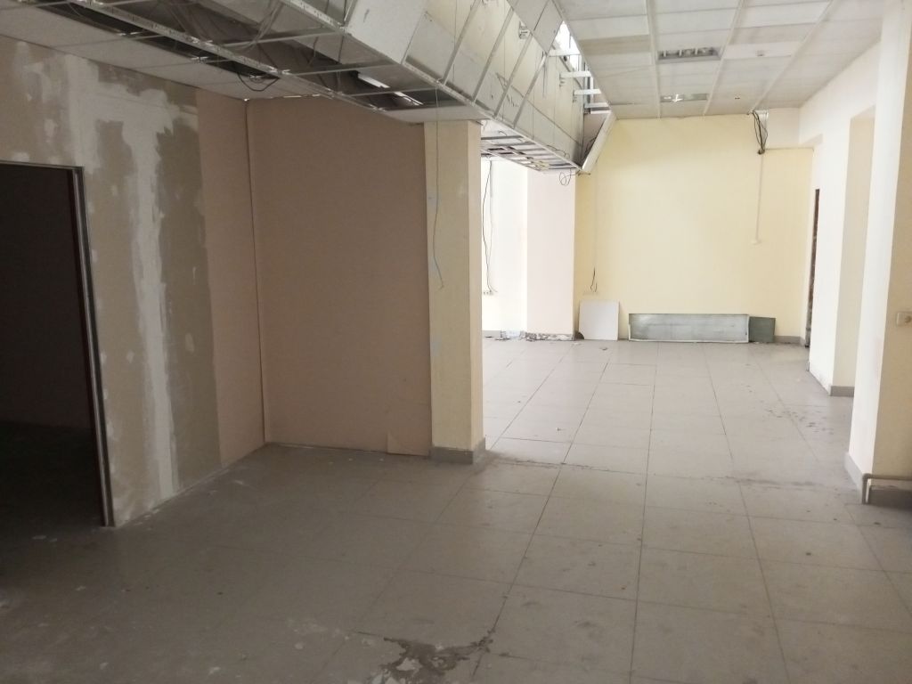 Аренда коммерческой недвижимости, 211м <sup>2</sup>, Нижний Новгород, Красных Зорь ул,  19