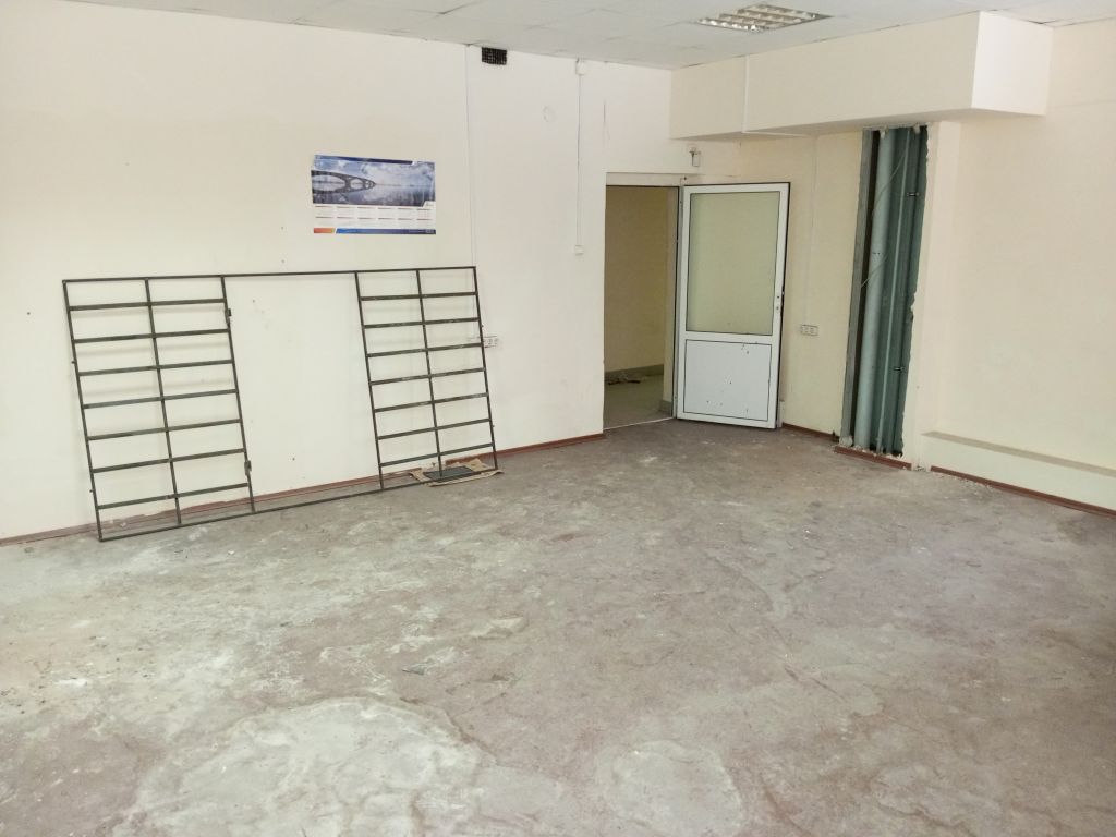 Аренда коммерческой недвижимости, 211м <sup>2</sup>, Нижний Новгород, Красных Зорь ул,  19