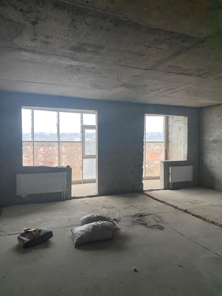 Продажа 3-комнатной квартиры, Пятигорск, Бунимовича ул,  1А