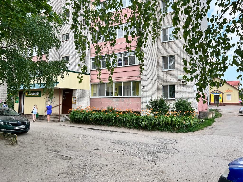 Продажа 3-комнатной квартиры, Переславль-Залесский, Строителей ул,  36