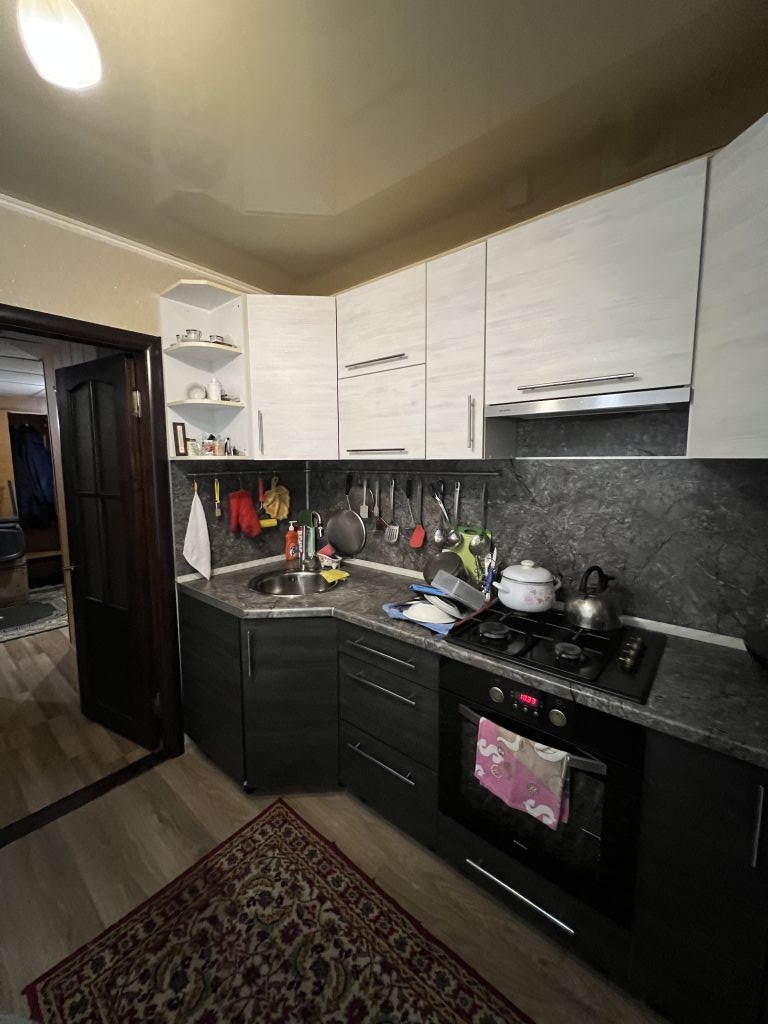 Продажа 3-комнатной квартиры, Ставропольский, Эскадронная ,  74/1