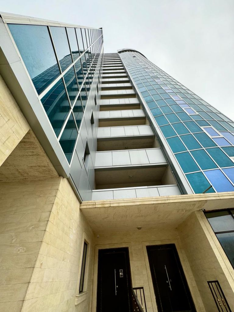 Продажа 2-комнатной квартиры, Пятигорск, Бунимовича ул,  1А