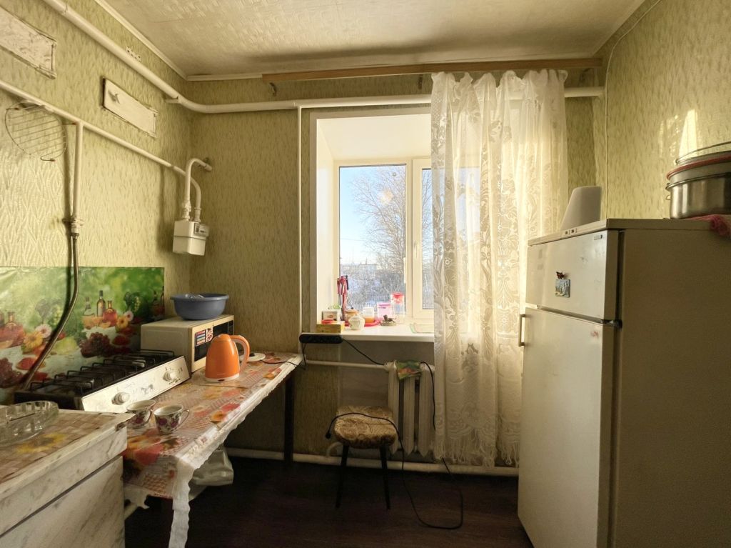 Продажа 2-комнатной квартиры, Глебовское, Центральная,  5