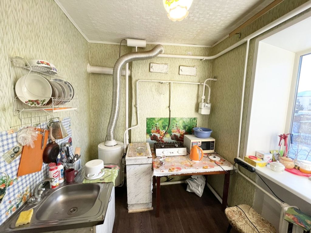 Продажа 2-комнатной квартиры, Глебовское, Центральная,  5