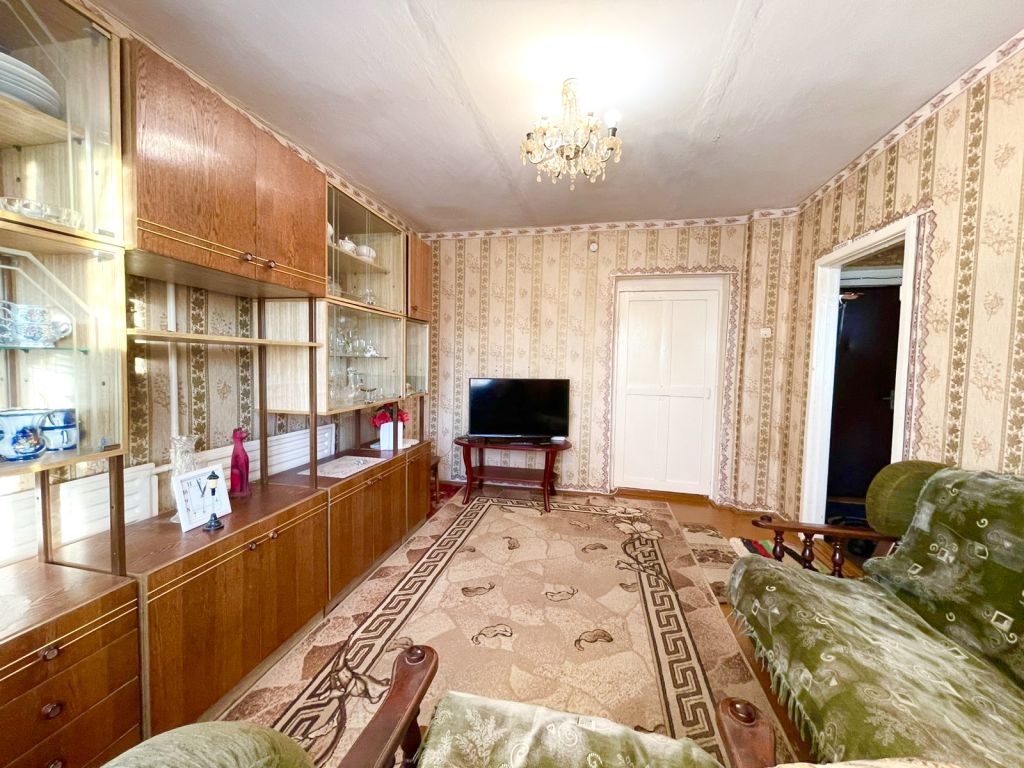 Продажа 2-комнатной квартиры, Глебовское, Центральная,  5