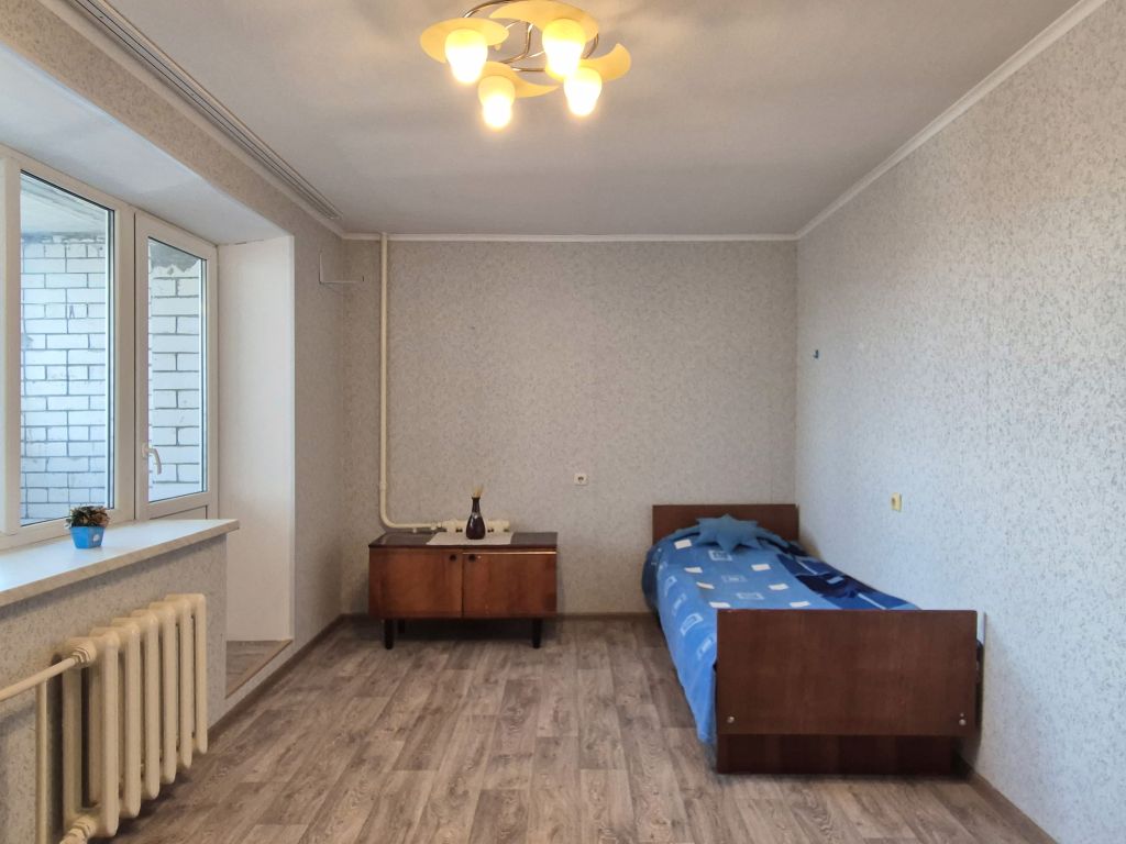 Продажа 3-комнатной квартиры, Брянск, Димитрова ул,  60