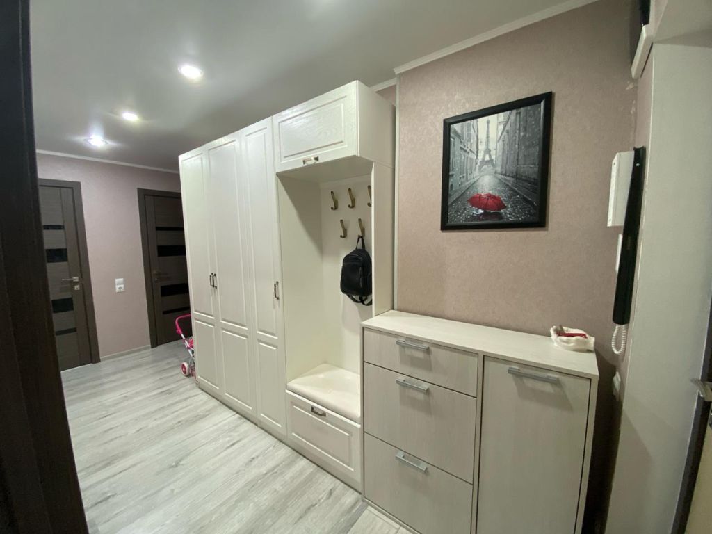 Продажа 2-комнатной квартиры, Батайск, Вильямса ул,  2г