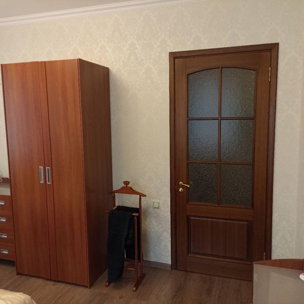 Продажа 4-комнатной квартиры, Арзамас, Жуковского ул,  6