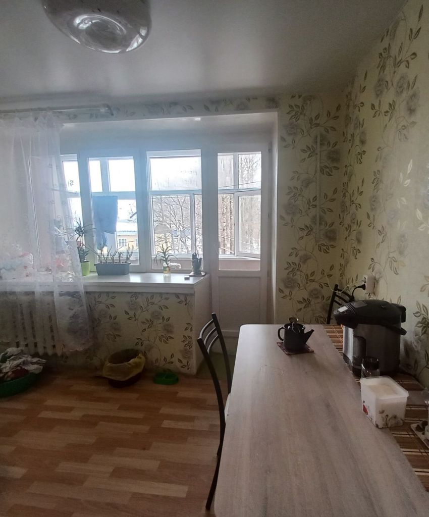Продажа 3-комнатной квартиры, Кострома, Юбилейная ул,  20