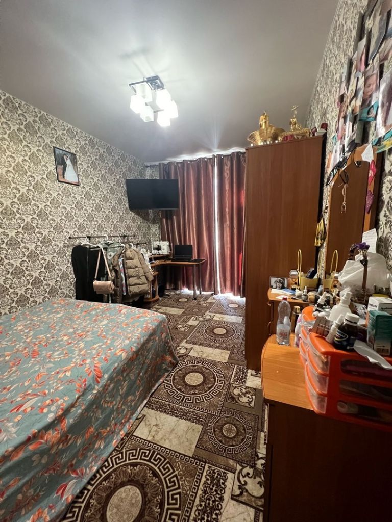 Продажа 3-комнатной квартиры, Череповец, Сталеваров ул,  51