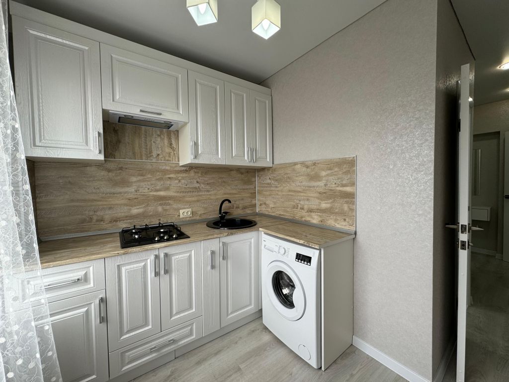 Продажа 2-комнатной квартиры, Пятигорск, Калинина пр-кт,  20