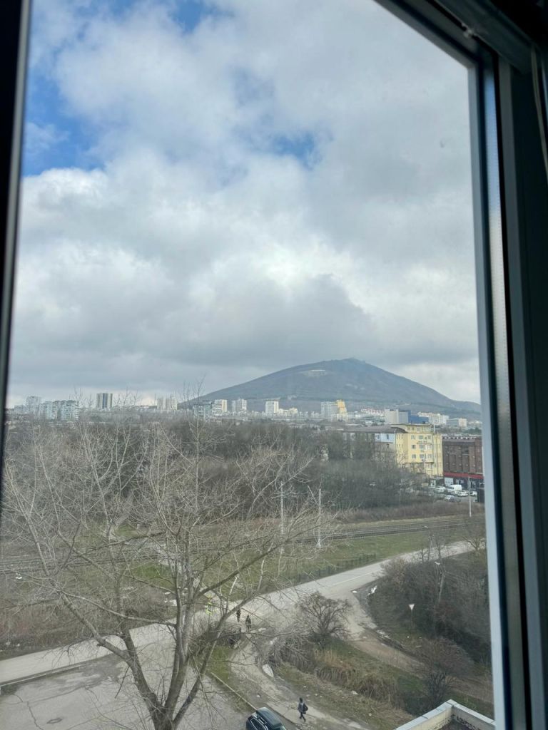 Продажа 2-комнатной квартиры, Пятигорск, Железнодорожная ул,  121